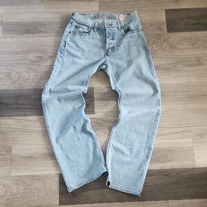 Hollister Men's Relaxed Light Denim Jeans